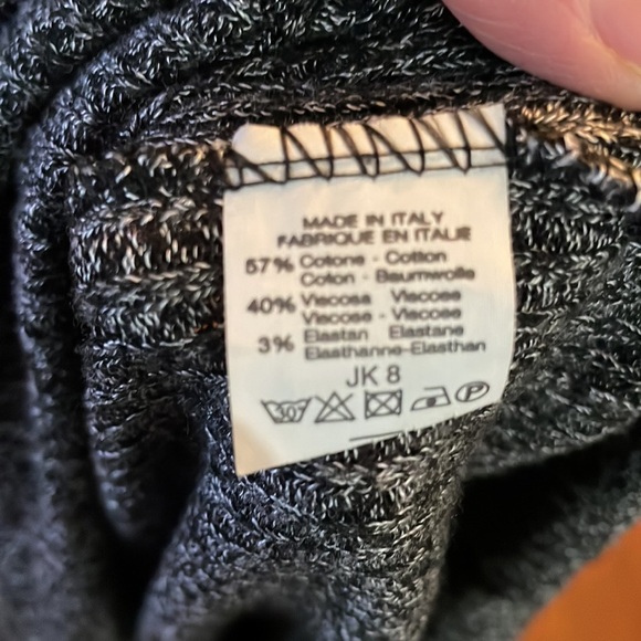 Brand Melville Stretchy T-Shirt Dress. One size. Black / gray heathered. Soft - Picture 6 of 6